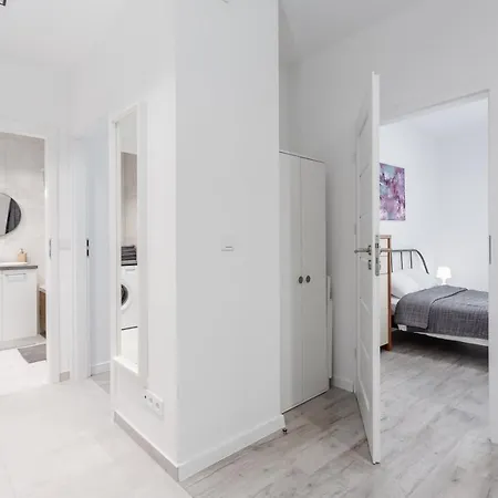 Chill Airport Ursynow Апартаменты Варшава