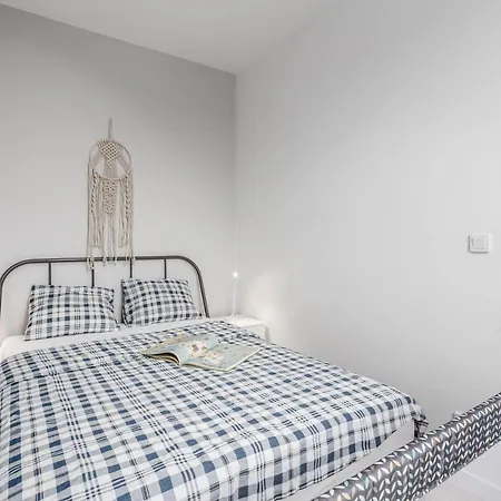 Chill Airport Ursynow *