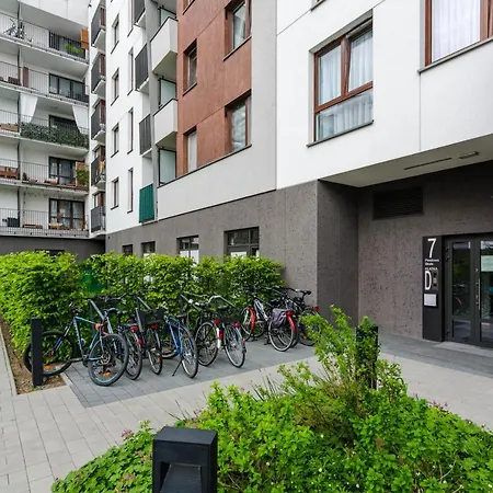 Chill Airport Ursynow Apartment *