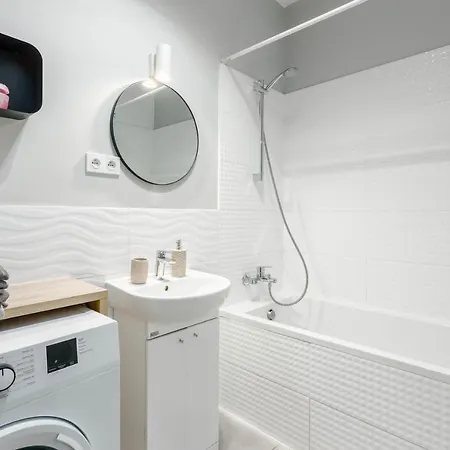 Chill Airport Ursynow * Варшава