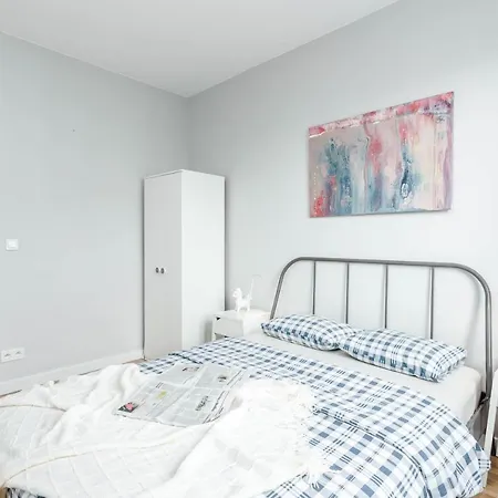 Chill Airport Ursynow 바르샤바