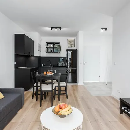 Chill Airport Ursynow Apartment