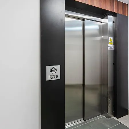 Chill Airport Ursynow Apartment *