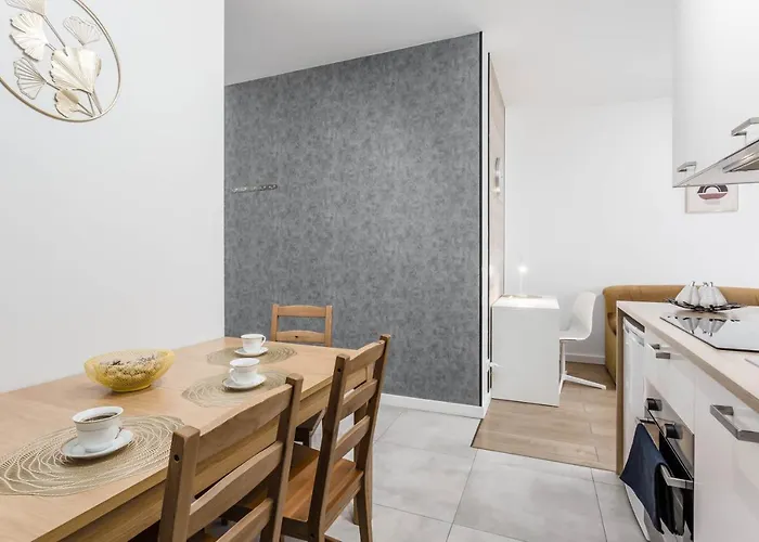 Chill Airport Ursynow * Варшава