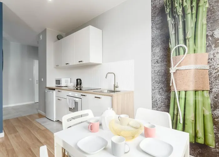 Chill Airport Ursynow Апартаменты *